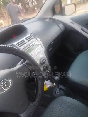 Toyota Yaris 2008 Black