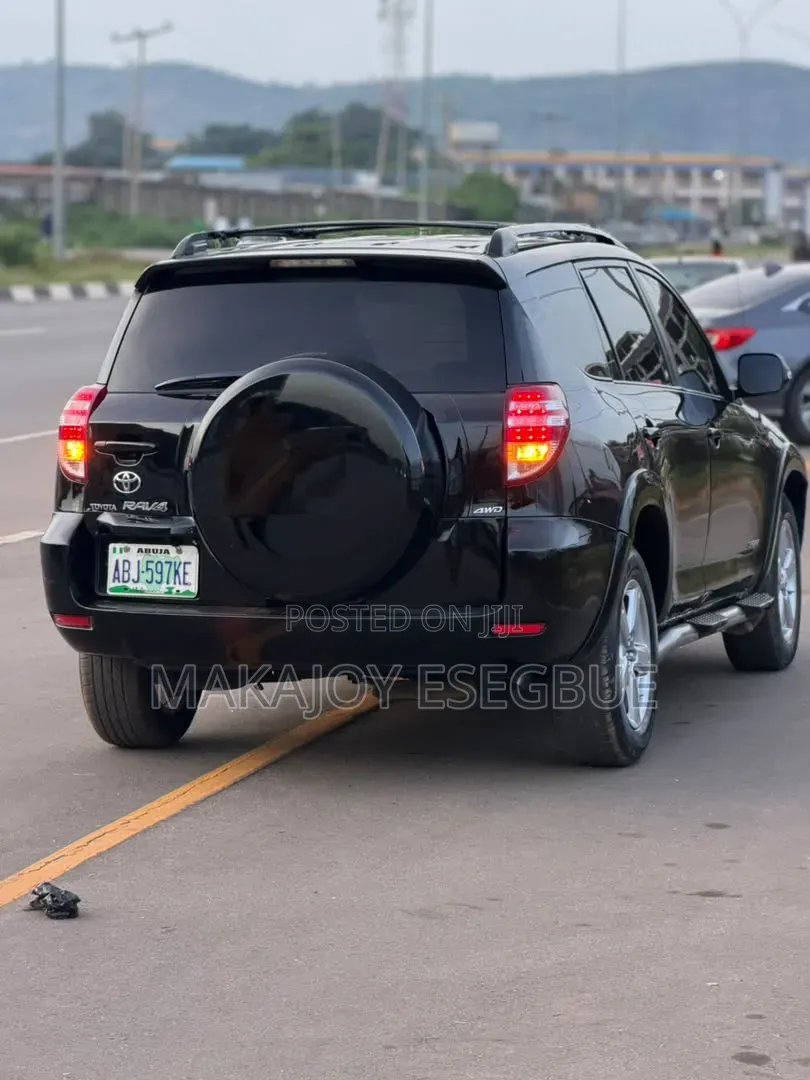 Toyota RAV4 2008 Black