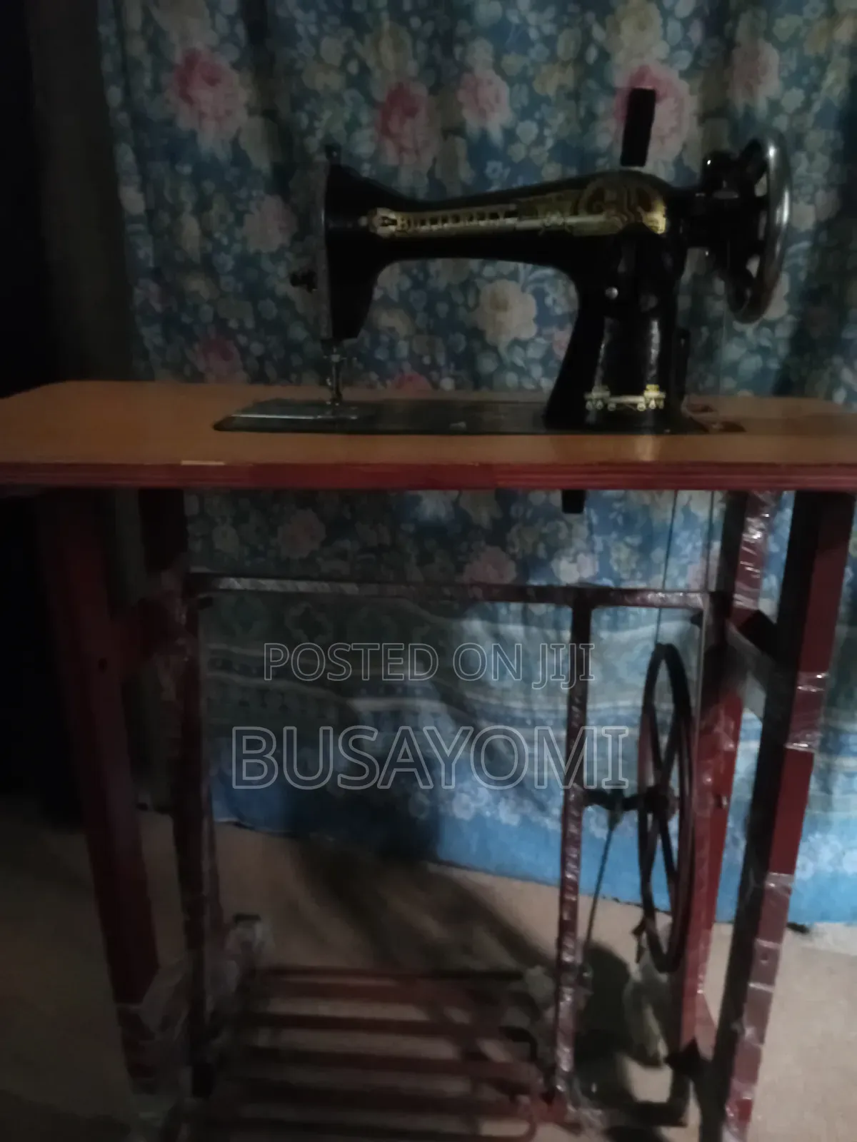 Manual Sewing Machine