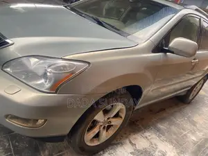 Lexus RX 2005
