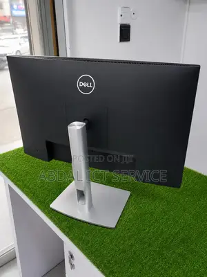 New(open Box) Dell Frameless 24” Monitor