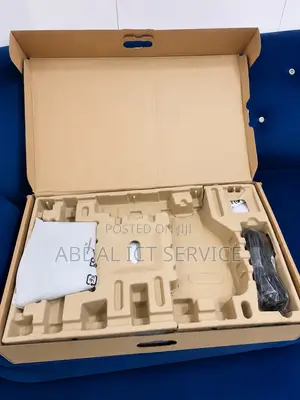 New(open Box) Dell Frameless 24” Monitor