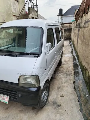 Suzuki APV Minibus 2010 White