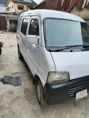 Suzuki APV Minibus 2010 White