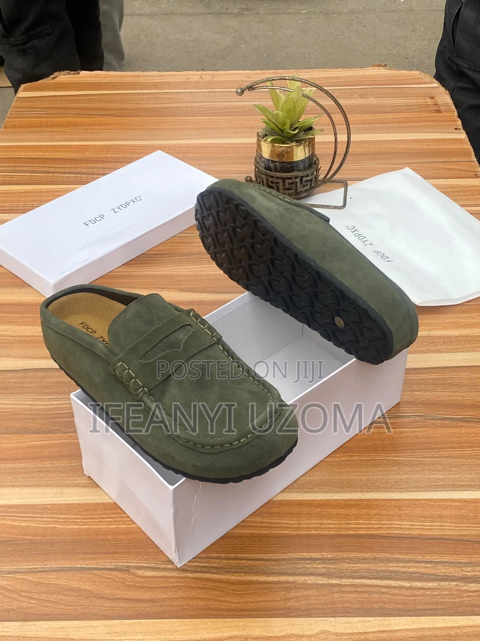 Luxury Suede Classic Half Shoe