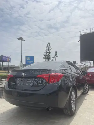 Toyota Corolla 2016 Black