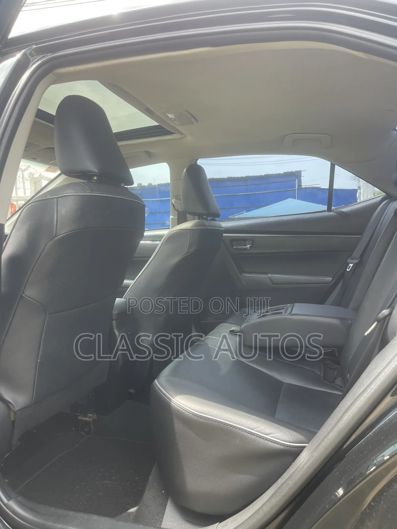 Toyota Corolla 2016 Black