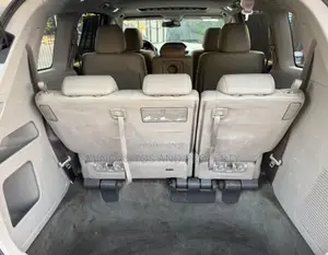 Honda Odyssey Touring Elite Passenger Van (3.5L 6cyl 6A) 2017 Gray