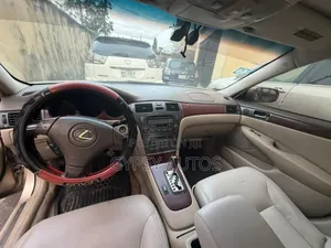 Lexus ES 330 2005 Gold