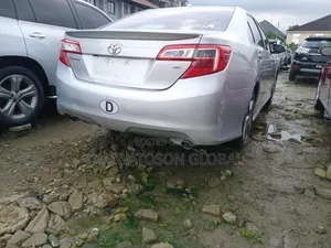Toyota Camry 2014 Silver