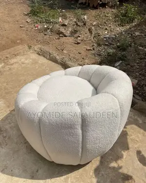 Royal Chair