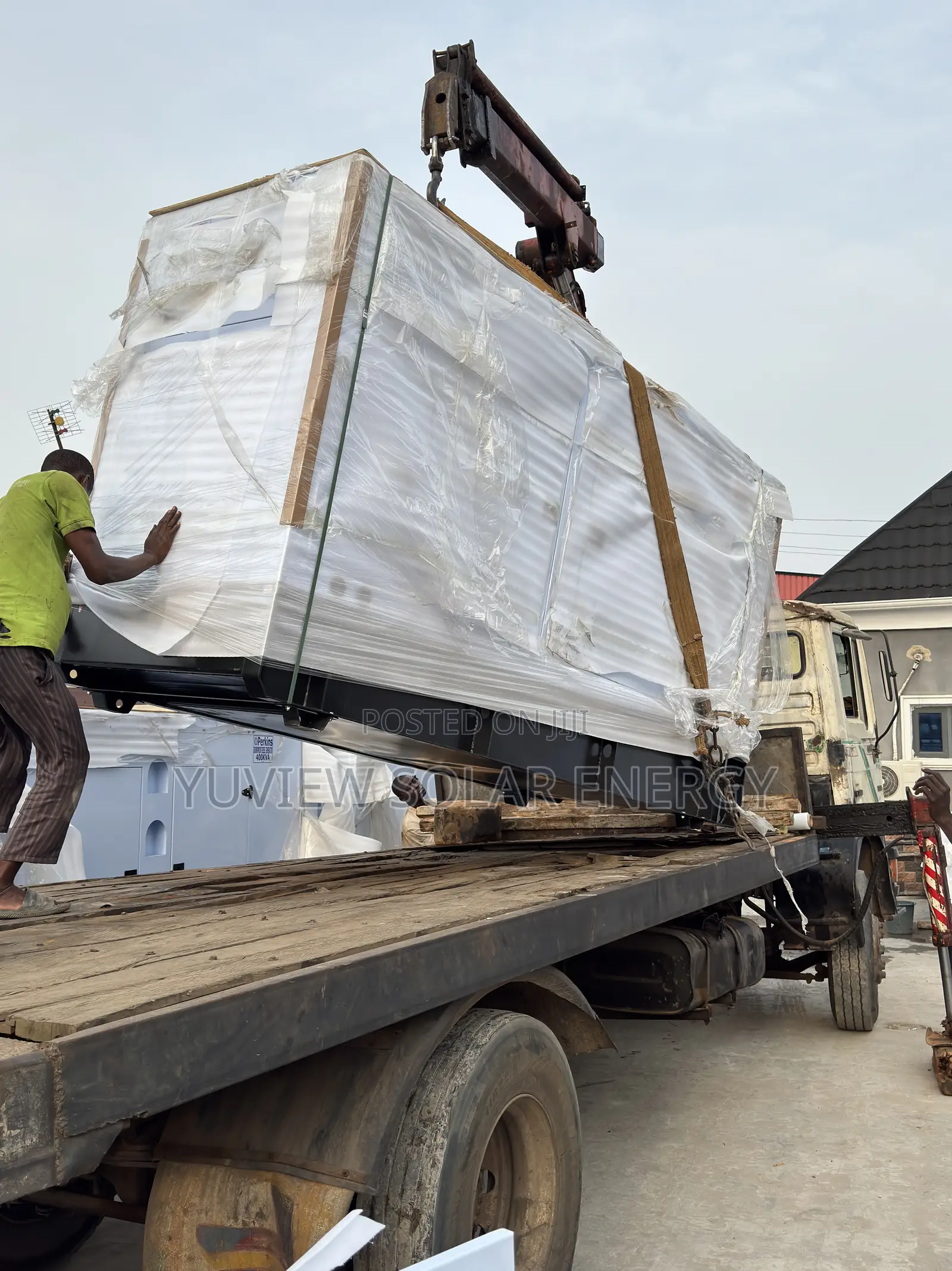 350KVA Diesel Soundproof Generator