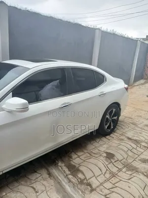 Honda Accord 2013 White