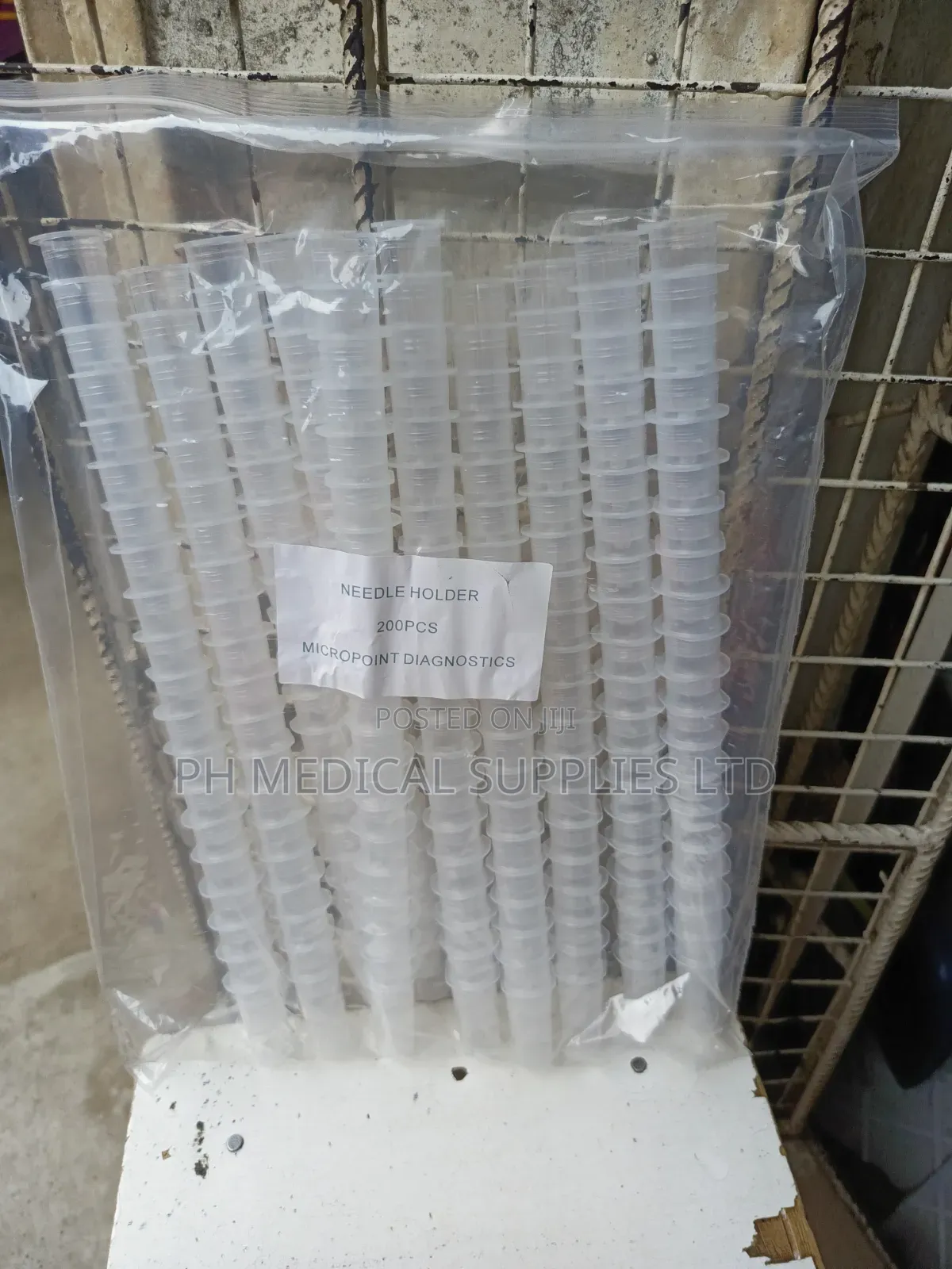 Lab Multi-Sample Needle Holder