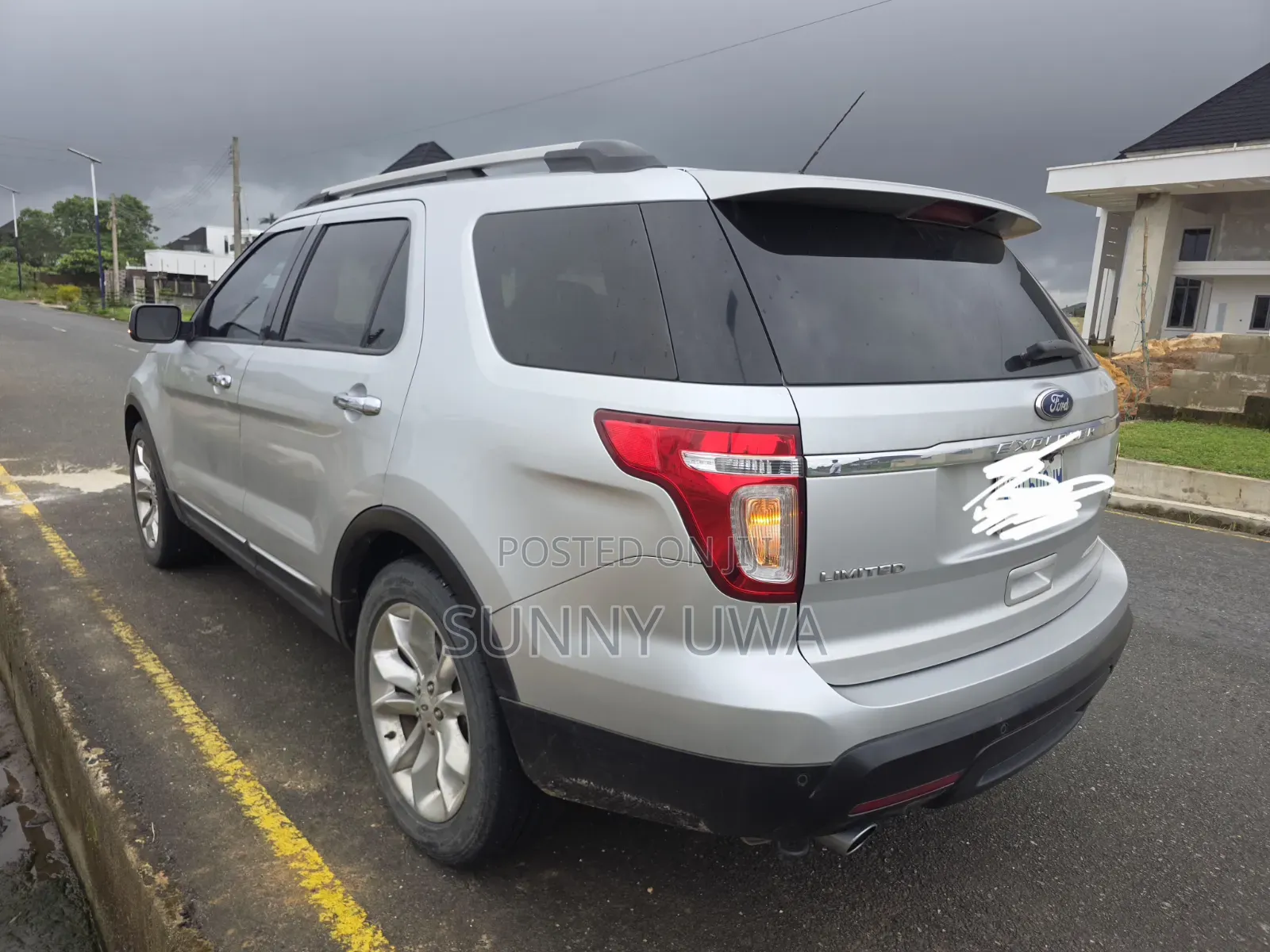 Ford Explorer 2013 Silver