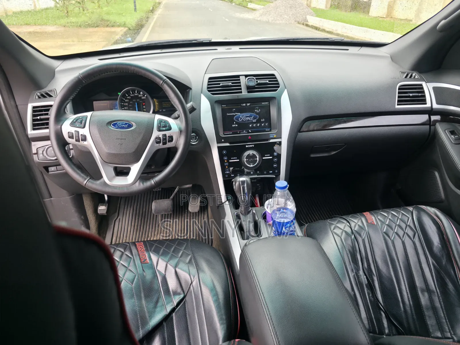 Ford Explorer 2013 Silver