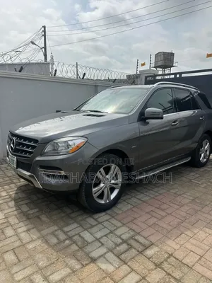 Mercedes-Benz M Class ML350 4dr SUV (3.5L 6cyl 7A) 2015 Gray