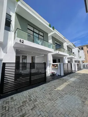 4bdrm Duplex in Ikota Lekki Lagos for sale