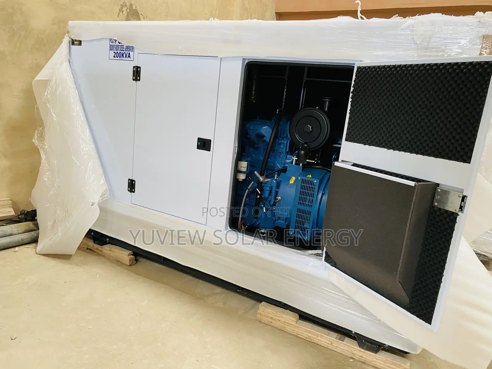 200KVA Diesel Soundproof Generator