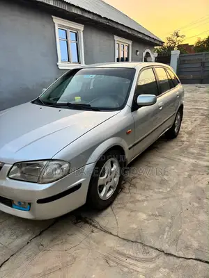 Mazda 323 2005 Silver