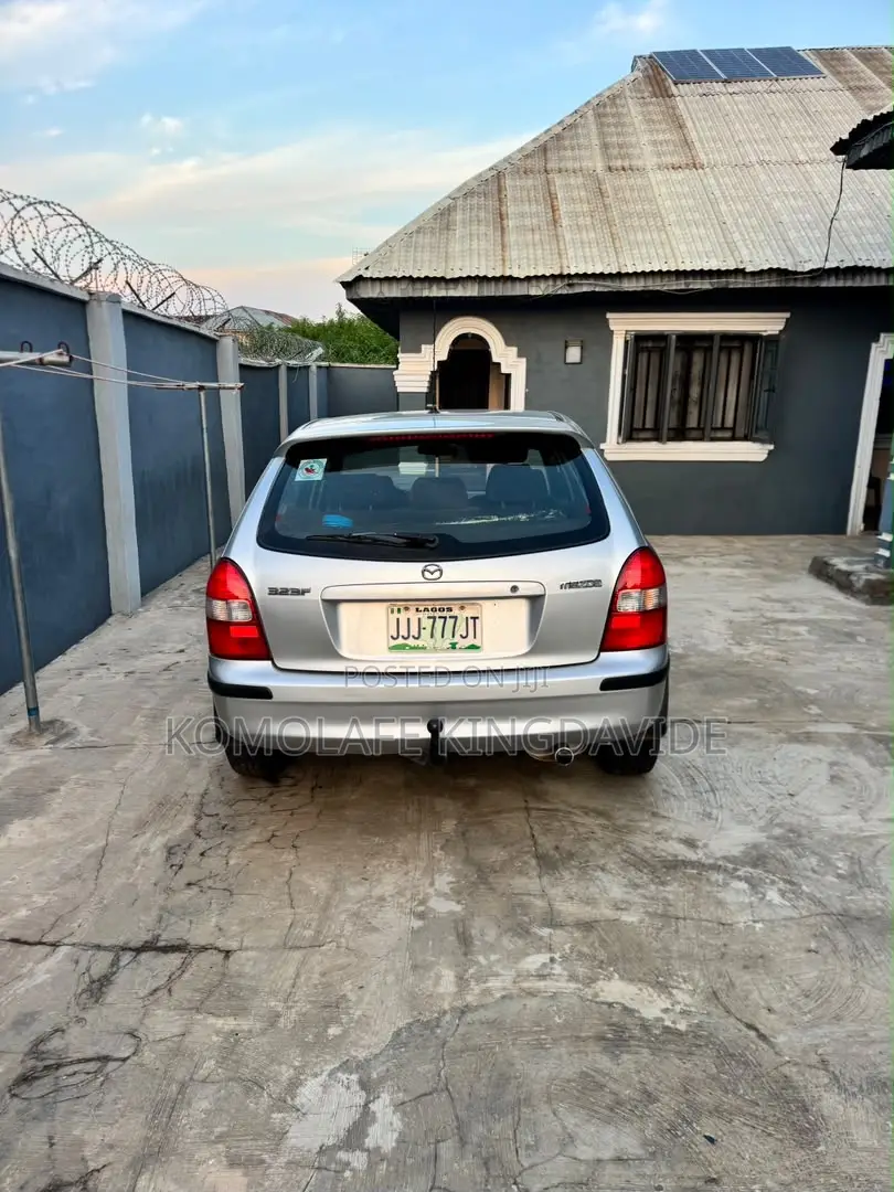 Mazda 323 2005 Silver