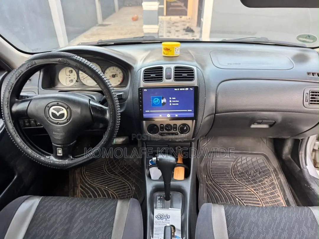 Mazda 323 2005 Silver