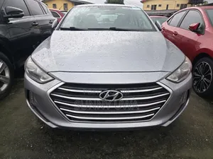 Hyundai Elantra 2016 Silver
