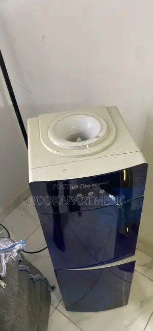 Binatone Water Dispenser Within Mini Fridge