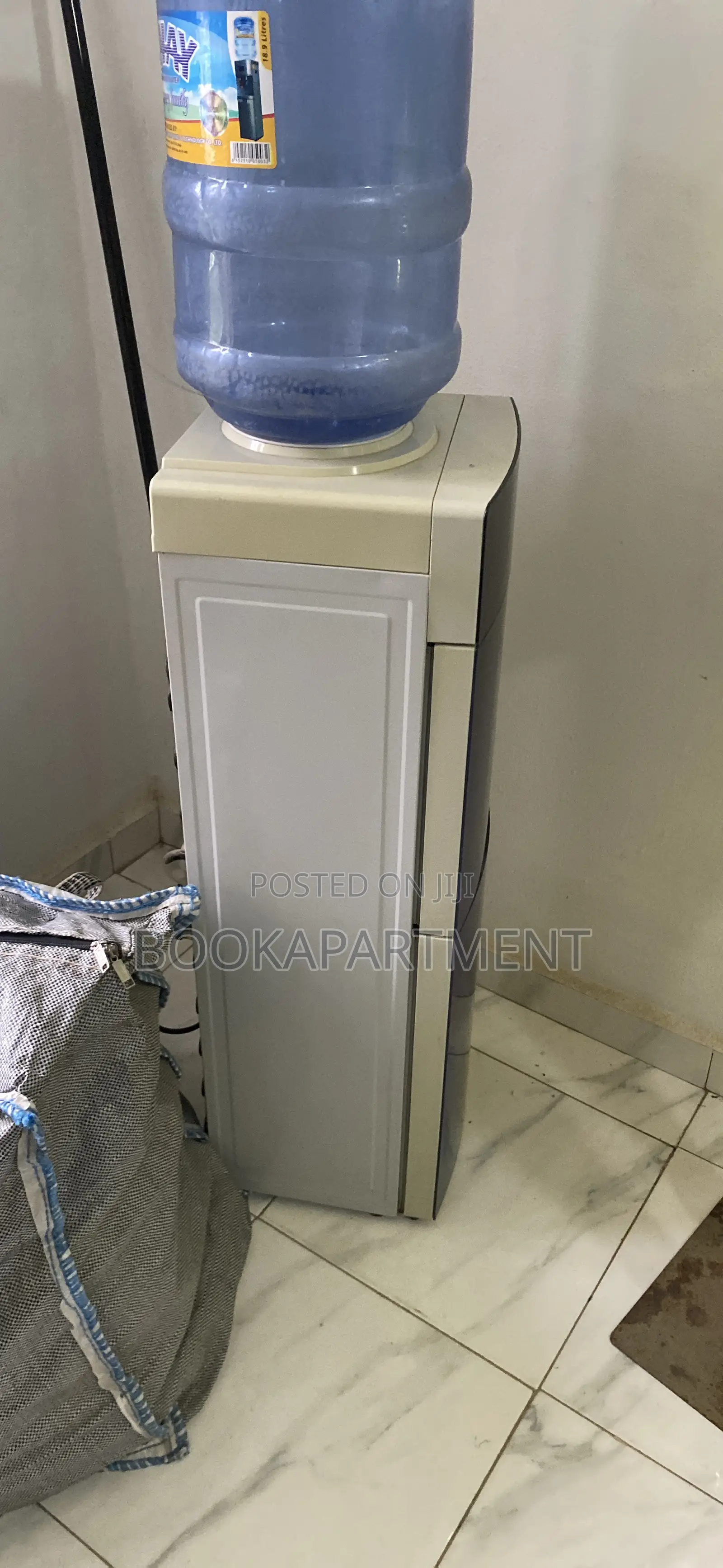 Binatone Water Dispenser Within Mini Fridge