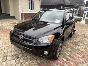 Toyota RAV4 2011 Black