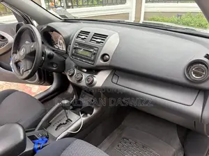 Toyota RAV4 2011 Black