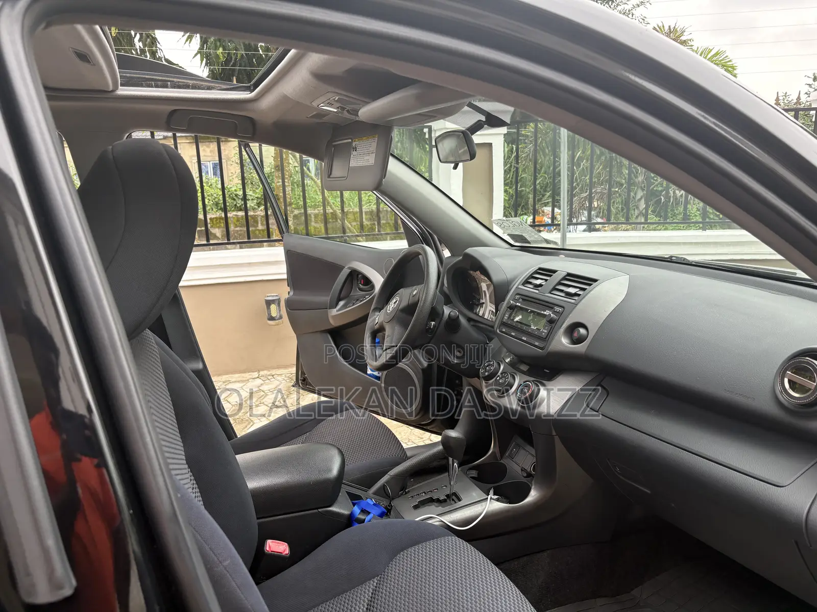 Toyota RAV4 2011 Black