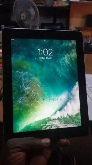 Apple iPad 4 Wi-Fi 16 GB Silver