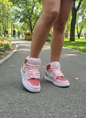 Quality Ladies Ankle Nike Air Jordan Sneakers