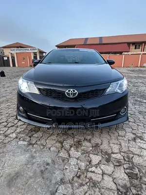 Toyota Camry SE Sport 4dr Sedan (2.5L 4cyl 6A) 2014 Black