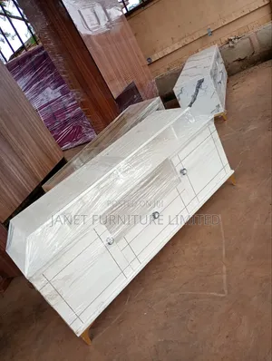 TV Shelves