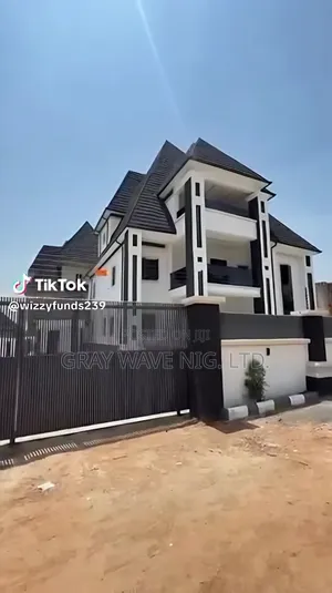 5bdrm Duplex in Lokogoma for sale