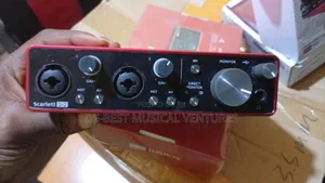 Scarlett 2i2 FOCUSRITE USB Soundcard