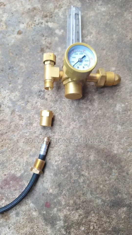 Argon Regulator and Accessories