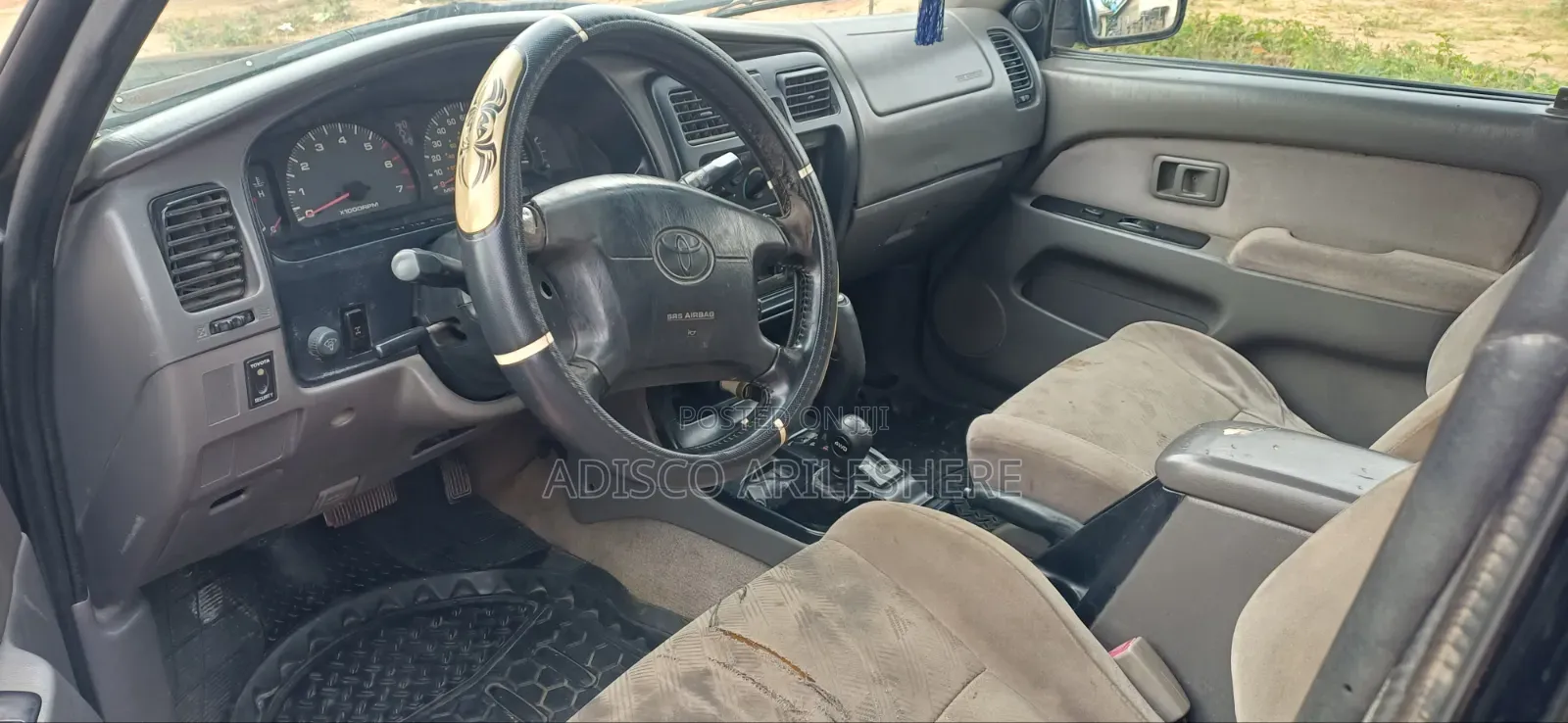 Toyota 4-Runner 2000 Black