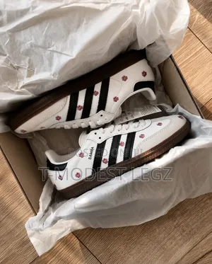 Quality Adidas Samba Flat Shoes for Women's Casual Wear
