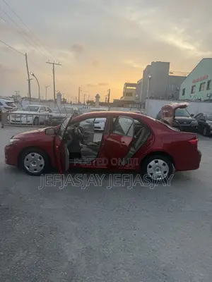 Toyota Corolla LE 4dr Sedan (1.8L 4cyl 4A) 2012 Red