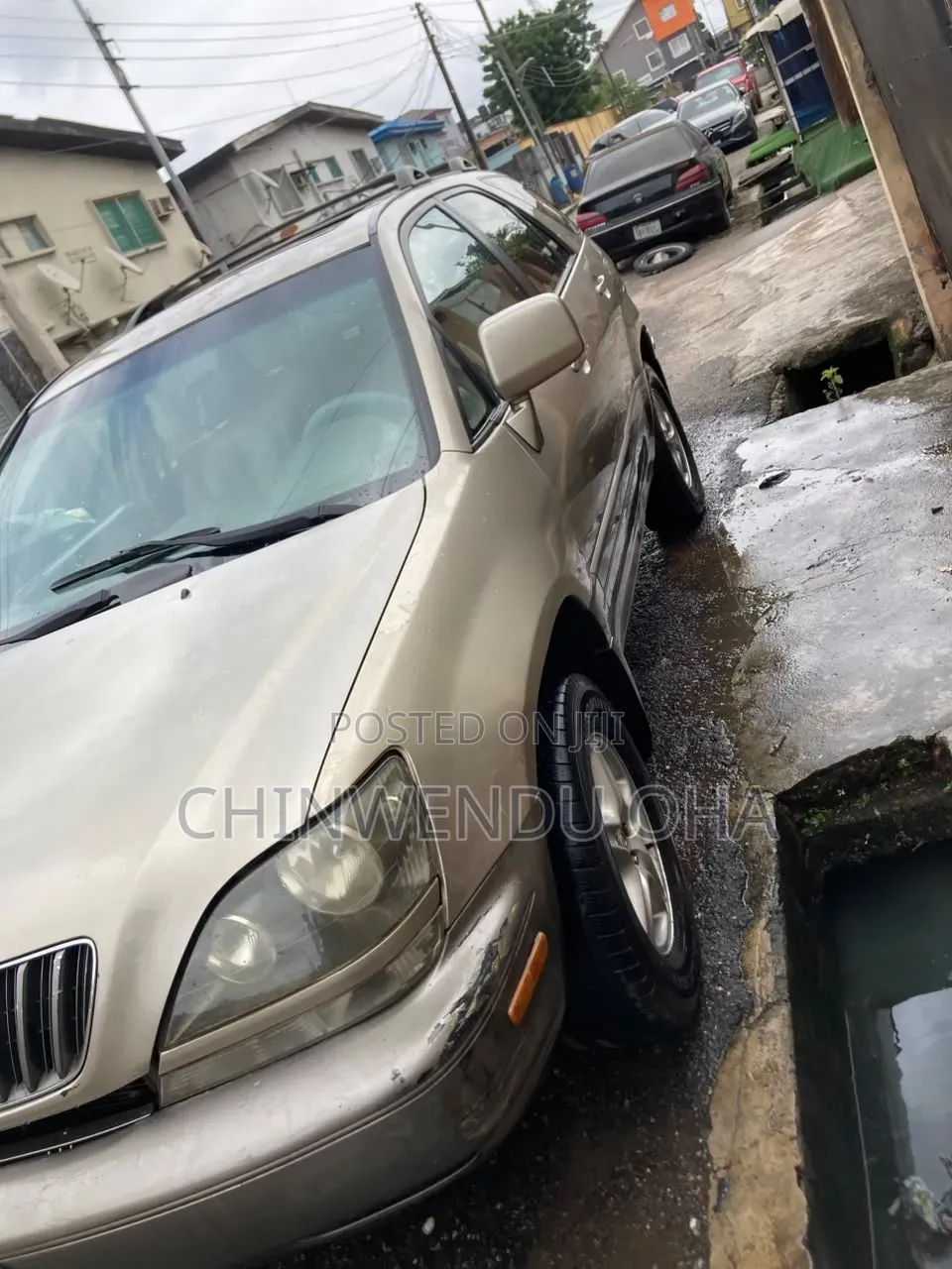 Lexus RX 2000 Gold