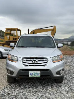 Hyundai Santa Fe Limited 2010 Silver
