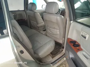 Toyota Highlander 2006 Beige