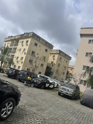 2bdrm Apartment in Golf Estate Peter, Trans Amadi for sale