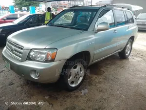 Toyota Highlander 2006 Beige