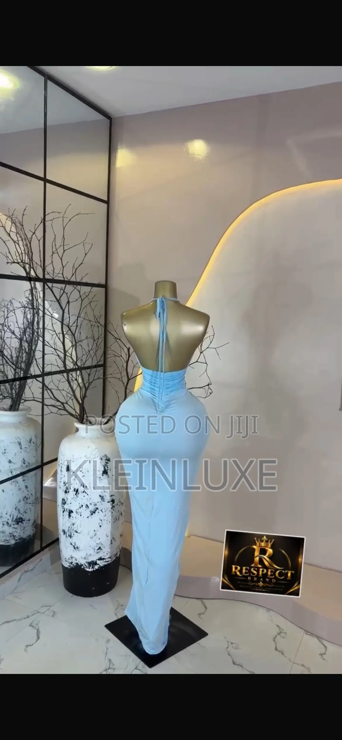 Quality Gowns for Dinner Date