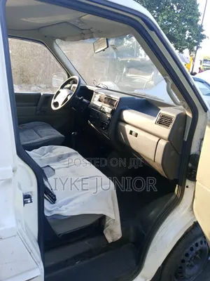 Volkswagen Transporter 2005 White