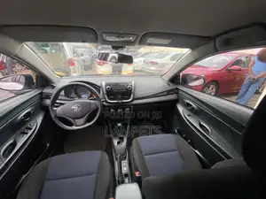 Toyota Yaris 2016 White